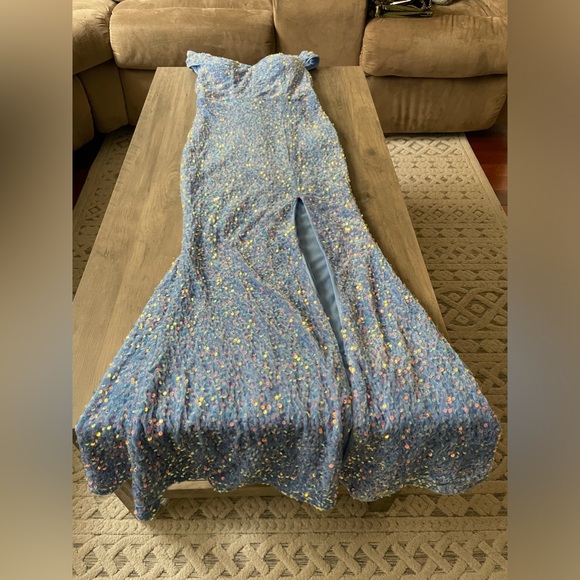 Beautiful Blue Sequin Dress with Slit - Picture 2 of 5